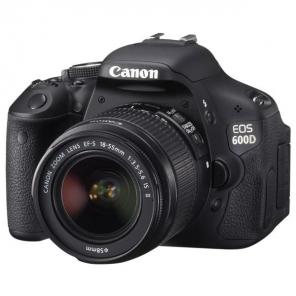 Основное фото Фотоаппарат цифровой зеркальный Canon EOS 600D 18-55 IS II 