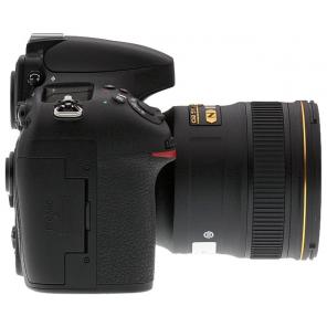 Основное фото Фотоаппарат Nikon D800 Kit 